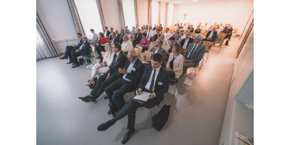 Blick ins Plenum