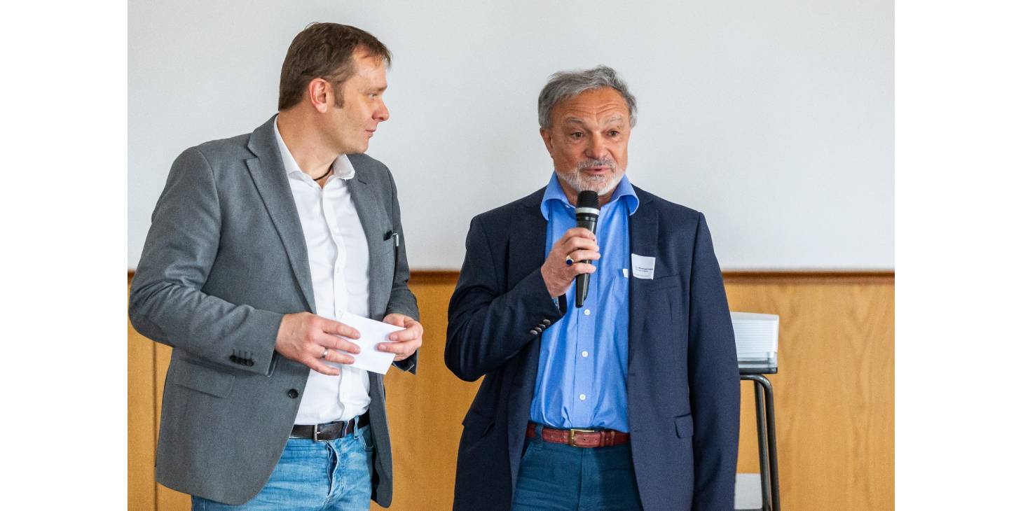 Bild 9: Frank Ebert, Geschäftsführer Oberfranken Offensiv e.V., Dr. Winfried Hartl, KINTOPP Hollfeld